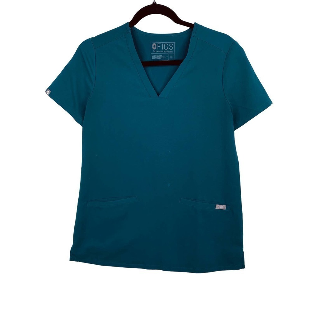 Women's Figs Style FW1100 Casma Technical Three Pocket Scrub Top Dark Green-XS